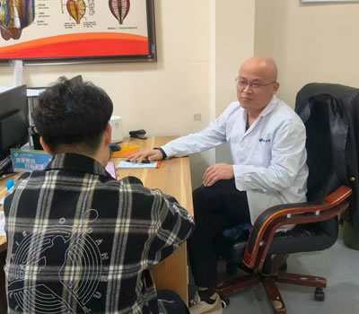 上海市|男科医师高朋磊：守护男性健康，专业男科诊疗